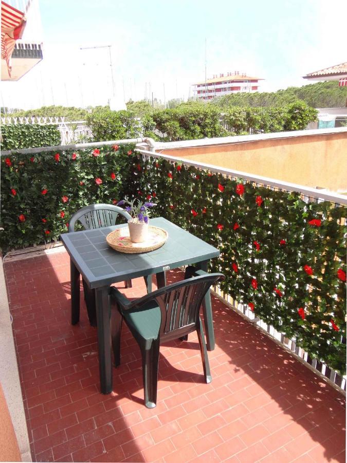 Apartments Porto Santa Margherita 40282 Exterior photo